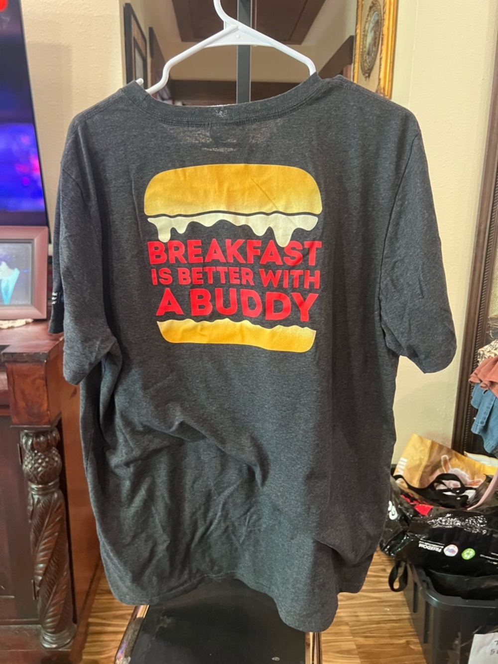 Wendy’s Tee with Red Hair Graphic and Blue Bows - Picture 5 of 5